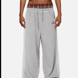PRICE NEGOTIABLE Alferic eden baggy sweat